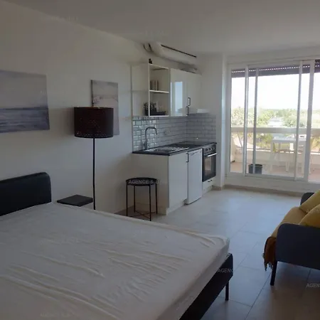 Hôtel Riad 5 Studio Cap Libertin Village Naturiste 3* Agde