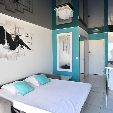 Village Naturiste Cap D'agde Libertin Location Club 5 Agde